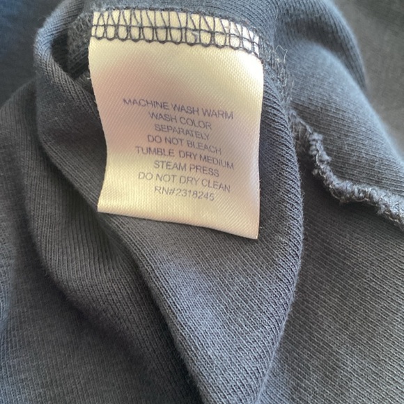 Women’s Vineyard Vines Women’s Tee - Picture 4 of 5